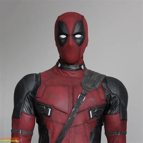 replica movie clothing